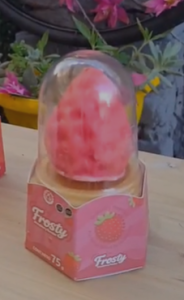 Hong Qi Helado viral frutilla 175 g